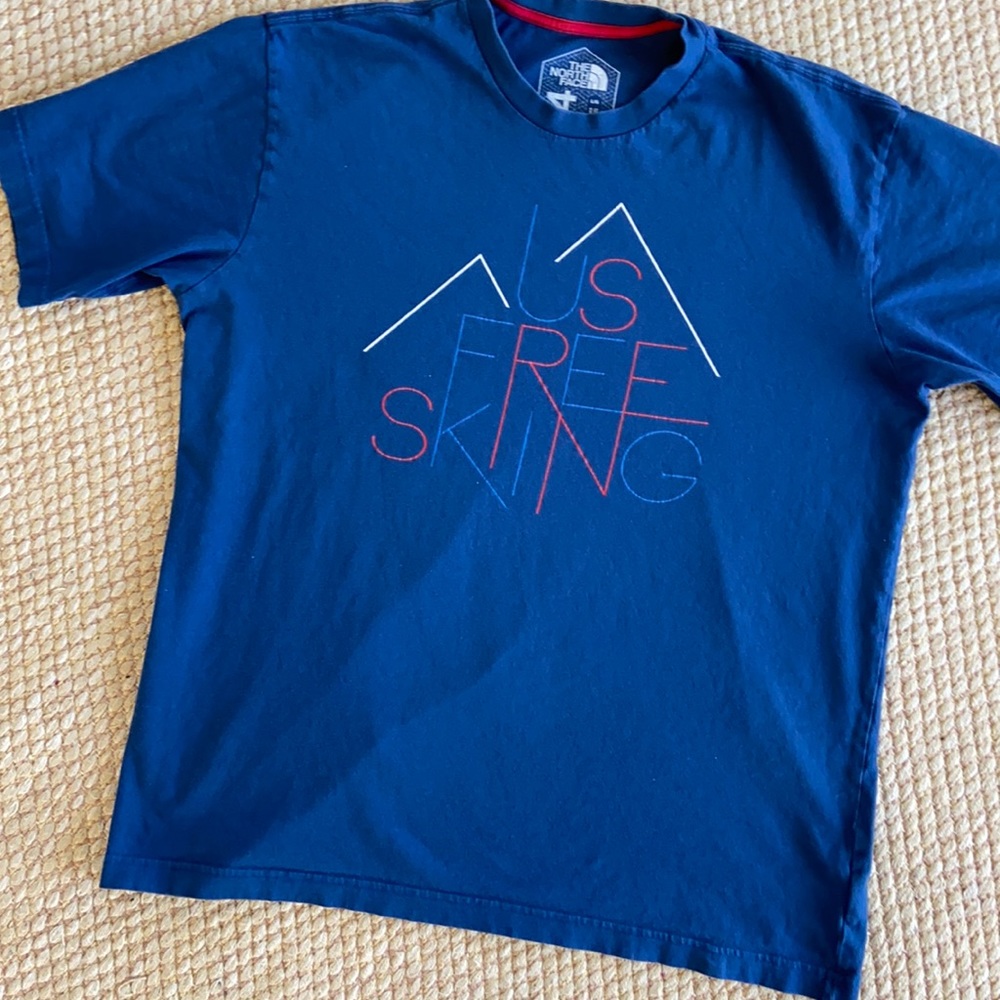 Men’s The North Face SKI Tee Shirt Large